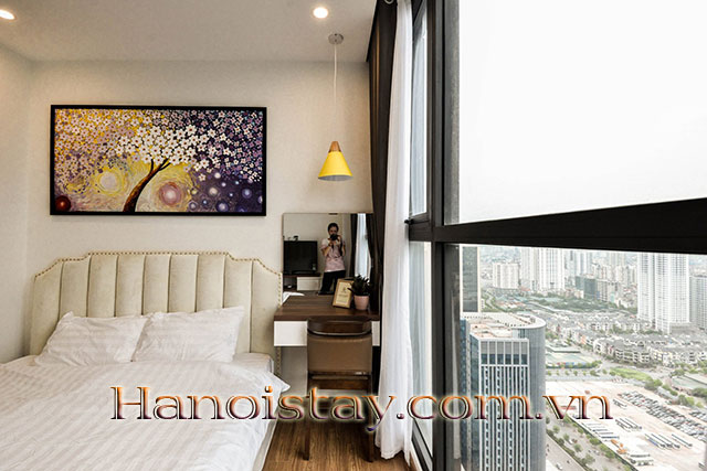 *Luxurious 03 Bedroom Apartment For Rent in Vinhomes Skylake Pham Hung Stunning Interior* 9