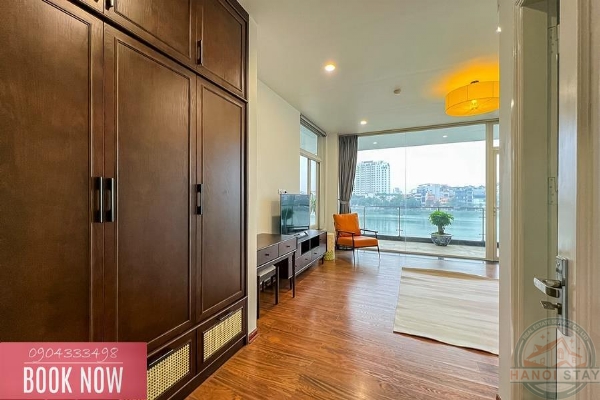 Luxurious Lake View: Spacious 3BR Apartment for Rent on Quang An Street, Tay Ho 13