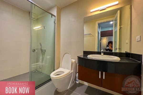 Luxurious Lake View: Spacious 3BR Apartment for Rent on Quang An Street, Tay Ho 25