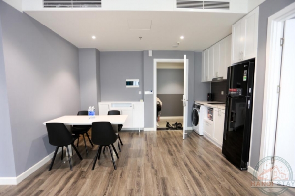 Luxurious Living: Lake View 3-Bedroom Apartment near Lotte Center Ba Dinh 6