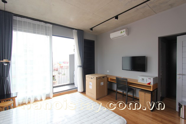 Luxurious Two Bedroom Apartment Rental in Le Duan street, Dong Da 9