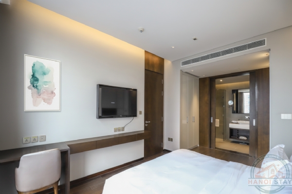 Luxury 03 BR Apartment for rent in ba dinh 3