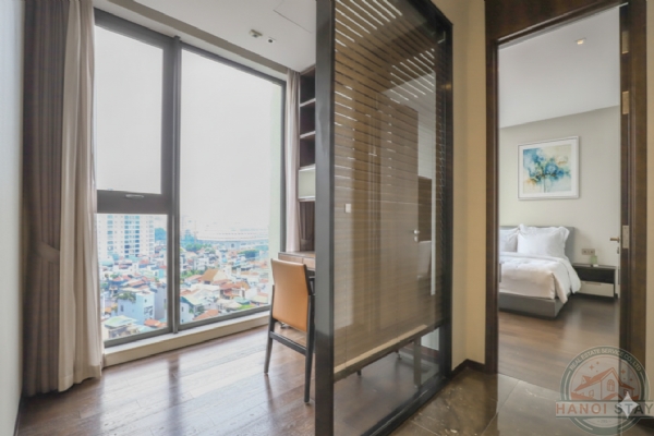 Luxury 03 BR Apartment for rent in ba dinh 5