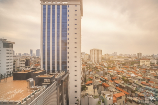 Luxury 03 BR Apartment for rent in ba dinh 8