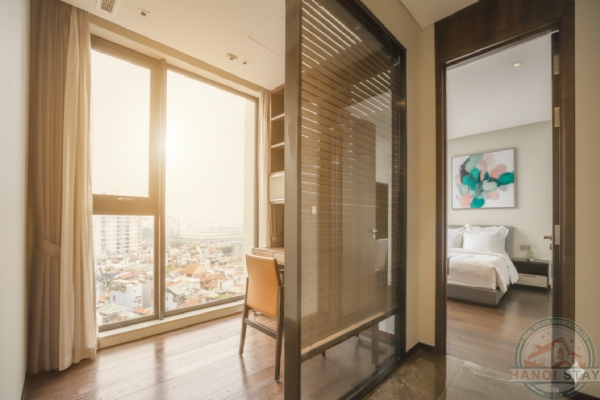 Luxury 03 BR Apartment for rent in ba dinh 9