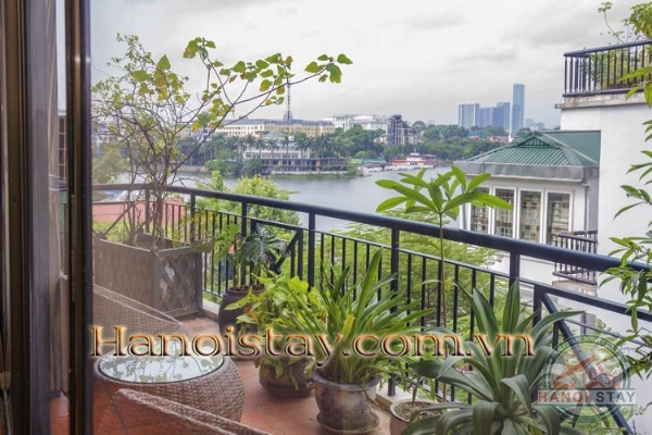 Luxury 2 bdrm apartment for rent in Truc Bach 10