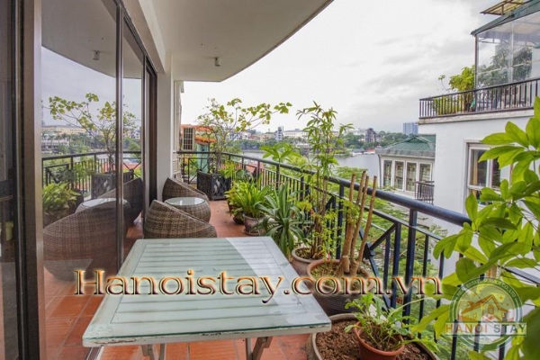 Luxury 2 bdrm apartment for rent in Truc Bach 13