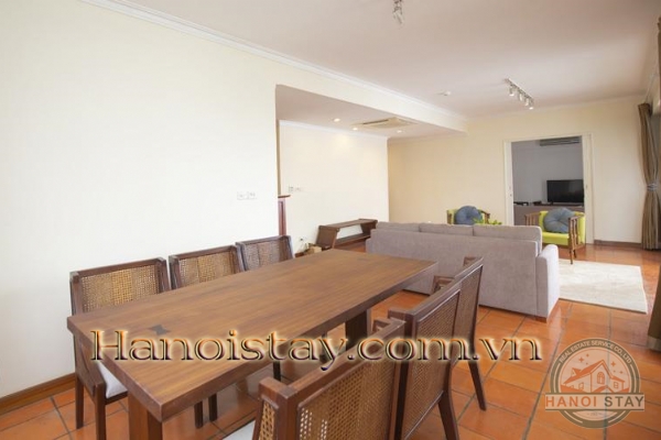 Luxury 2 bdrm apartment for rent in Truc Bach 15