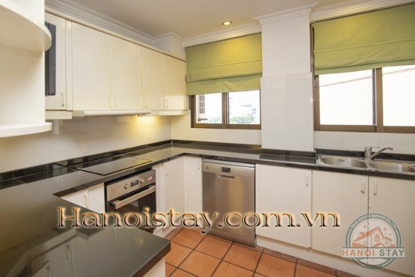 Luxury 2 bdrm apartment for rent in Truc Bach 21