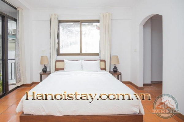 Luxury 2 bdrm apartment for rent in Truc Bach 23