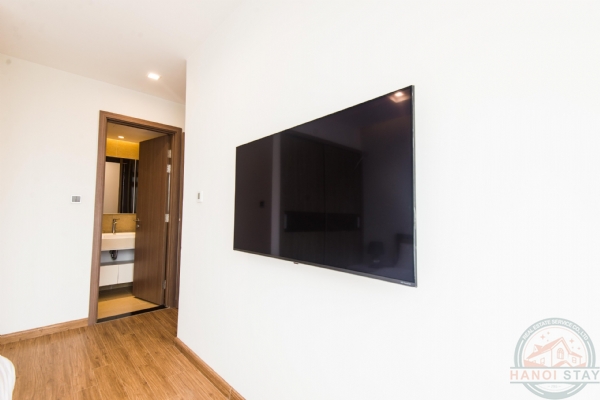 Luxury 2 Bedroom Serviced Apartment In Ba Dinh 2