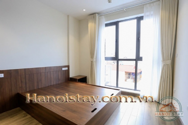 Luxury 3 Bedroom Serviced Apartment In Tay Ho, Lake View 1