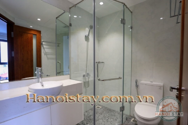 Luxury 3 Bedroom Serviced Apartment In Tay Ho, Lake View 5