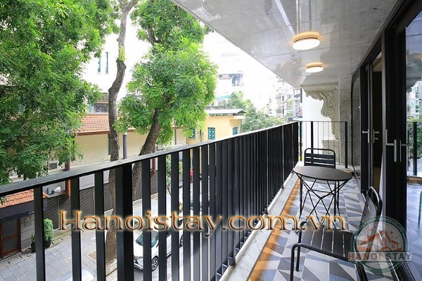Luxury 3 Bedroom Serviced Apartment In Truc Bach, Ba Dinh 10