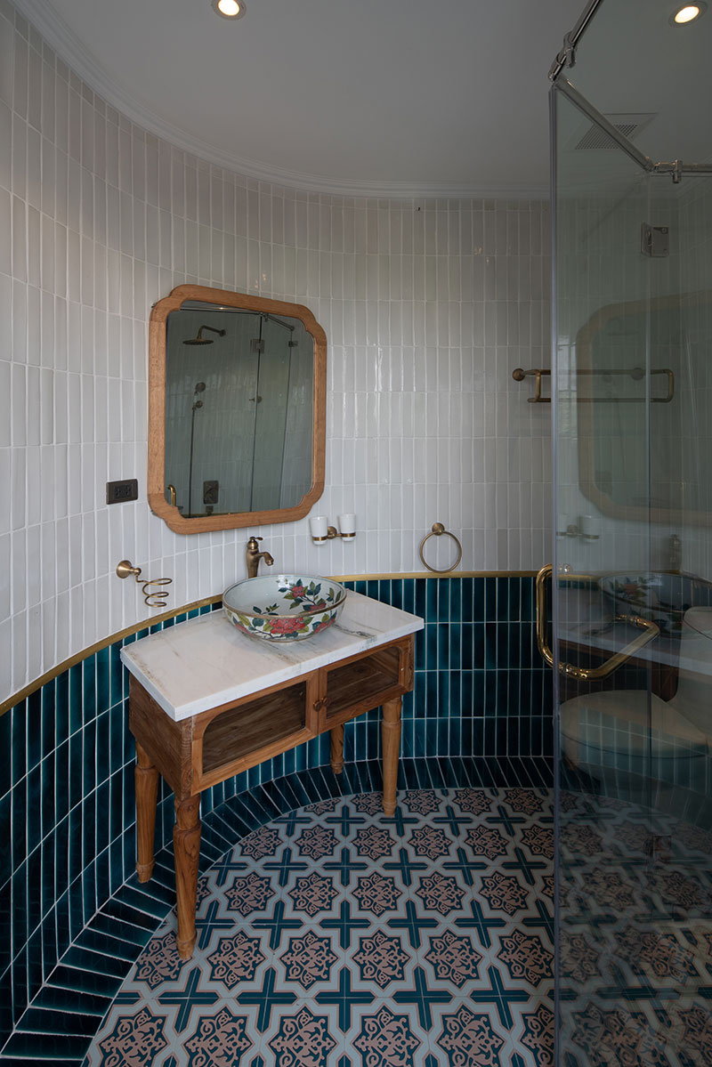 *Luxury Apartment For Rent in Hoan Kiem, Near Old Quarter & The Lake* 11