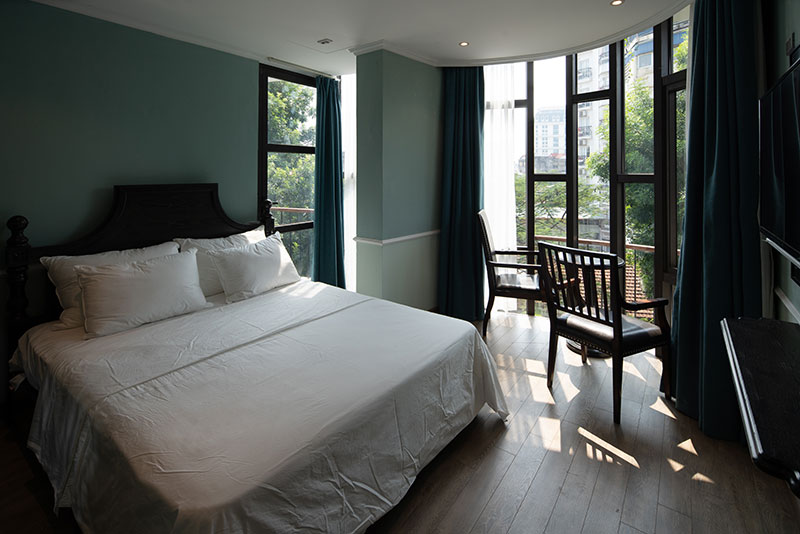 *Luxury Apartment For Rent in Hoan Kiem, Near Old Quarter & The Lake* 13