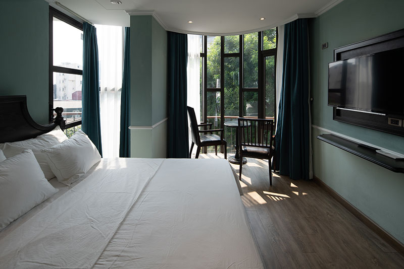 *Luxury Apartment For Rent in Hoan Kiem, Near Old Quarter & The Lake* 18