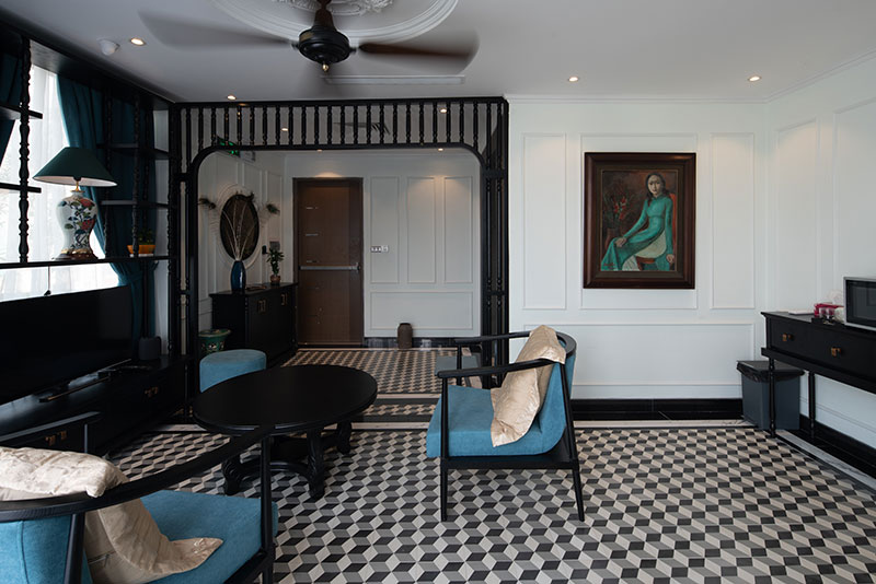 *Luxury Apartment For Rent in Hoan Kiem, Near Old Quarter & The Lake* 35