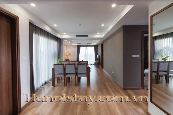 LUXURY APARTMENT IN DONG DA - 2 BEDROOM -*SPACIOUS, AIRY With LAKE VIEW* 1