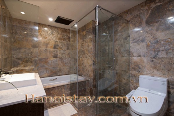 LUXURY APARTMENT IN DONG DA - 2 BEDROOM -*SPACIOUS, AIRY With LAKE VIEW* 12
