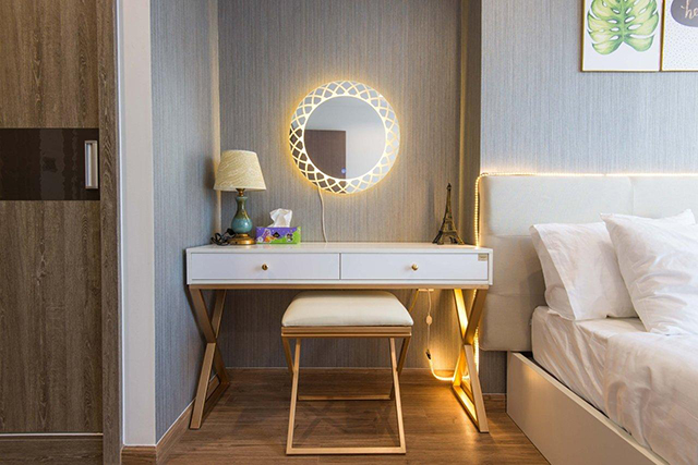 *Luxury, Bright, Modern Three Bedroom Apartment For Rent in Vinhomes Metropolis* 23