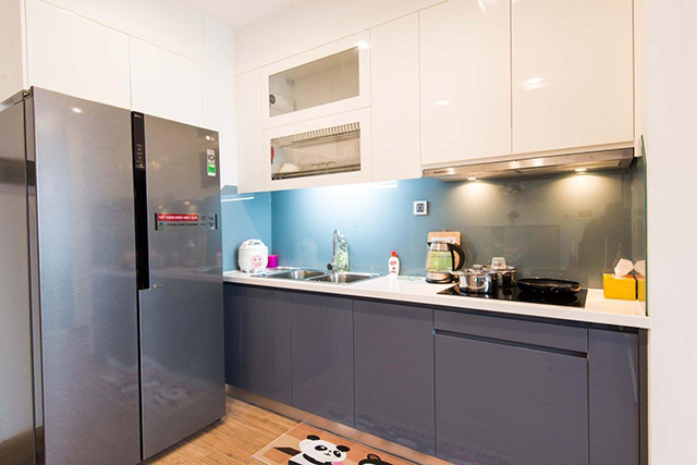 *Luxury, Bright, Modern Three Bedroom Apartment For Rent in Vinhomes Metropolis* 28
