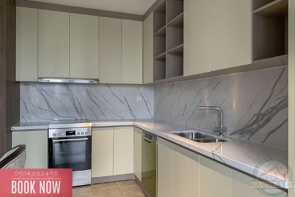 Luxury Duplex: 3BR Apartment for Rent in Tay Ho, Hanoi 12