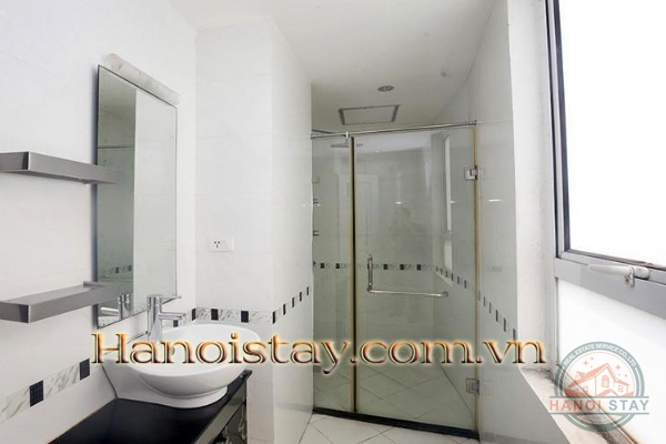 *Luxury High Floor 3 Bedroom Apartment Rental in Xuan Dieu street with West Lake View* 11