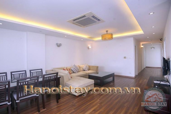 *Luxury High Floor 3 Bedroom Apartment Rental in Xuan Dieu street with West Lake View* 23