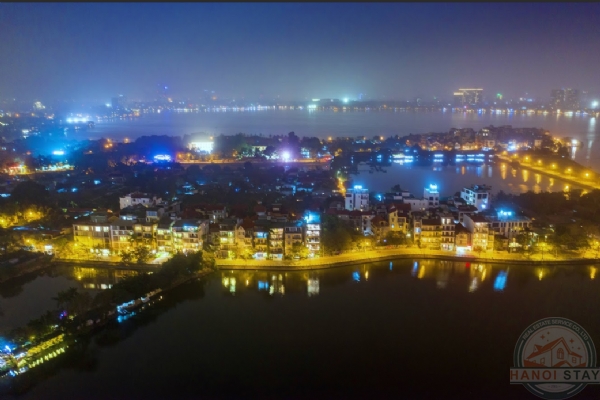 Luxury Lake View 4-Bedroom Apartment for Rent in Tay Ho 1