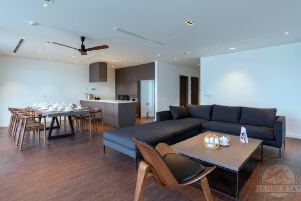 Luxury Lake View 4-Bedroom Apartment for Rent in Tay Ho 6