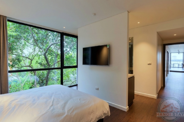 Luxury Lake View 4-Bedroom Apartment for Rent in Tay Ho 14