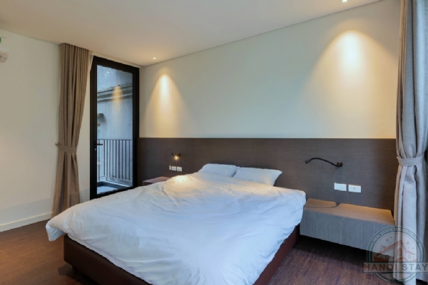 Luxury Lake View 4-Bedroom Apartment for Rent in Tay Ho 15