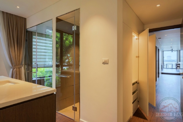 Luxury Lake View 4-Bedroom Apartment for Rent in Tay Ho 17