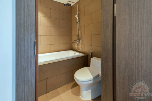 Luxury Lake View 4-Bedroom Apartment for Rent in Tay Ho 24