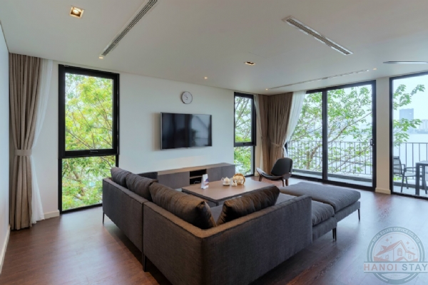 Luxury Lake View 4-Bedroom Apartment for Rent in Tay Ho 7