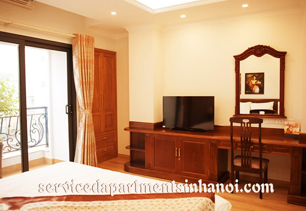 Luxury rental serviced apartment for rent in Hai Ba Trung, brand new, wooden floor 7