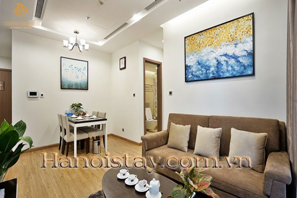 *Luxury Serviced Apartment Rental in Vinhomes Metropolis* 5