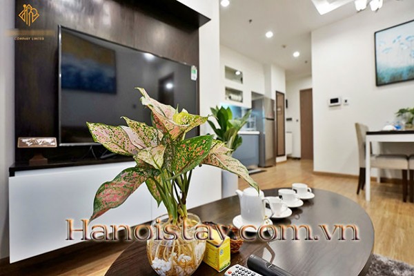 *Luxury Serviced Apartment Rental in Vinhomes Metropolis* 14