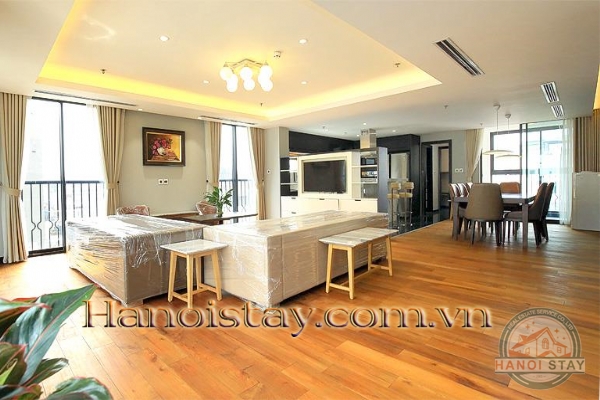 Luxury Three Bedroom Apartment For rent in Skyvilla building, Tran Hung Dao street, Hoan Kiem 5