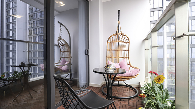 *Luxury Three Bedroom Apartment For Rent in Vinhomes Metropolis* 11