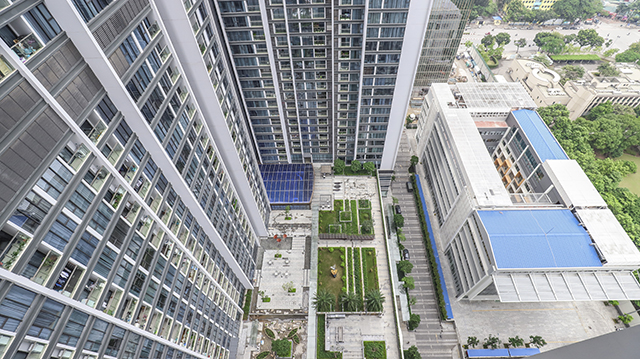 *Luxury Three Bedroom Apartment For Rent in Vinhomes Metropolis* 13