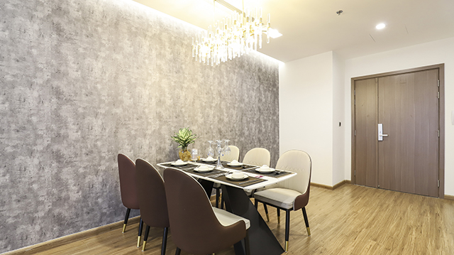 *Luxury Three Bedroom Apartment For Rent in Vinhomes Metropolis* 22