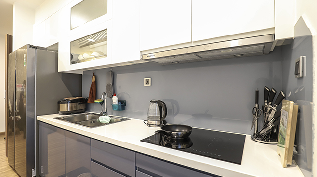 *Luxury Three Bedroom Apartment For Rent in Vinhomes Metropolis* 26