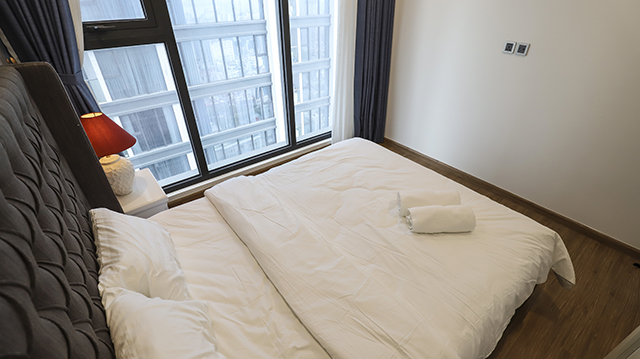 *Luxury Three Bedroom Apartment For Rent in Vinhomes Metropolis* 45
