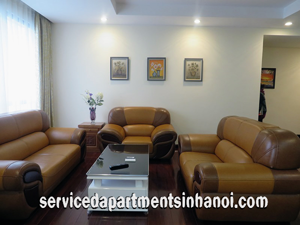 Luxury Three bedroom Apartment for rent in VinHomes Royal City 3