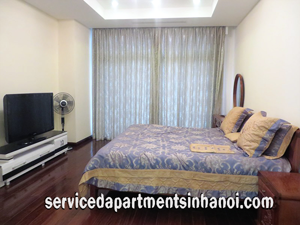 Luxury Three bedroom Apartment for rent in VinHomes Royal City 6