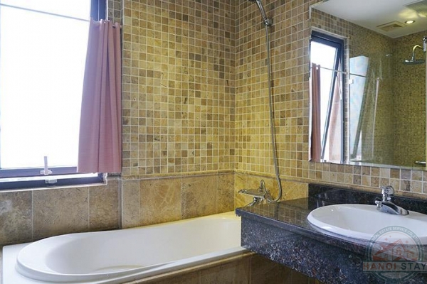 Luxury Two bedroom Apartment for lease in Hai Ba Trung street, Hoan Kiem 6