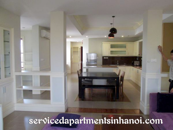 Luxury two bedroom apartment for lease near Hoan Kiem Lake. 3
