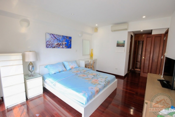 Luxury two bedroom serviced apartment rental in Hoan Kiem, Professional service 3